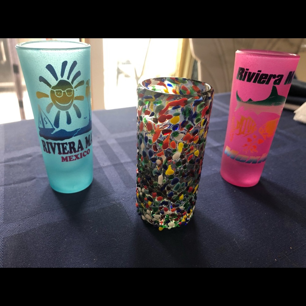 NWOT Shot glasses